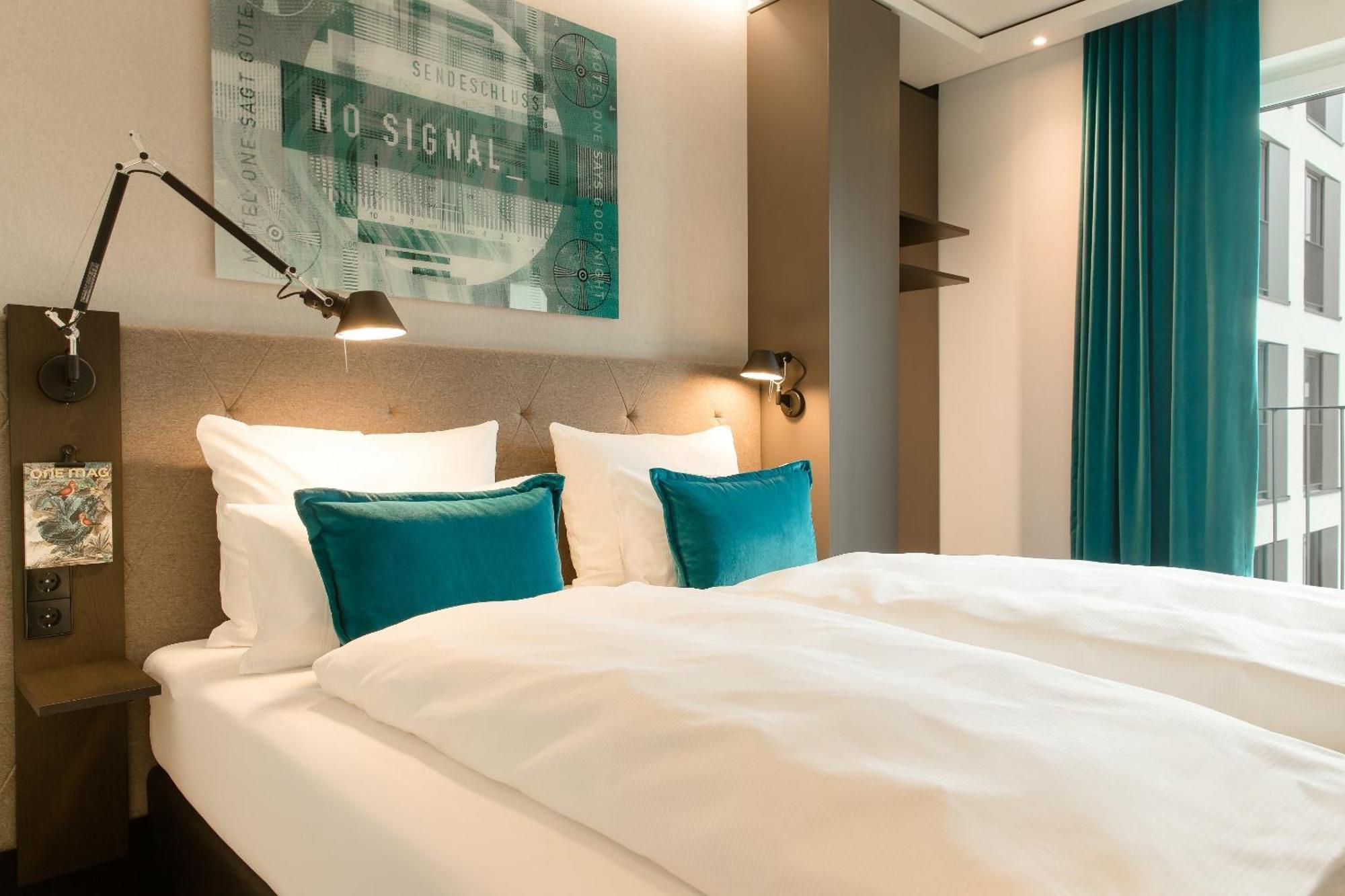 Motel One Koeln-Messe Buitenkant foto